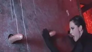 ، فیلم سکسی گروهی ایرانی شہوت انگیز سیاہ گھوبگھرالی سرخ بالوں والی ایک ڈک انتہائی