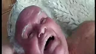 کیٹی ڈرامے رکھتا ہے ایک طویل سیاہ shlong اس کی ٹانگوں کے درمیان سکس داستانی ایرانی
